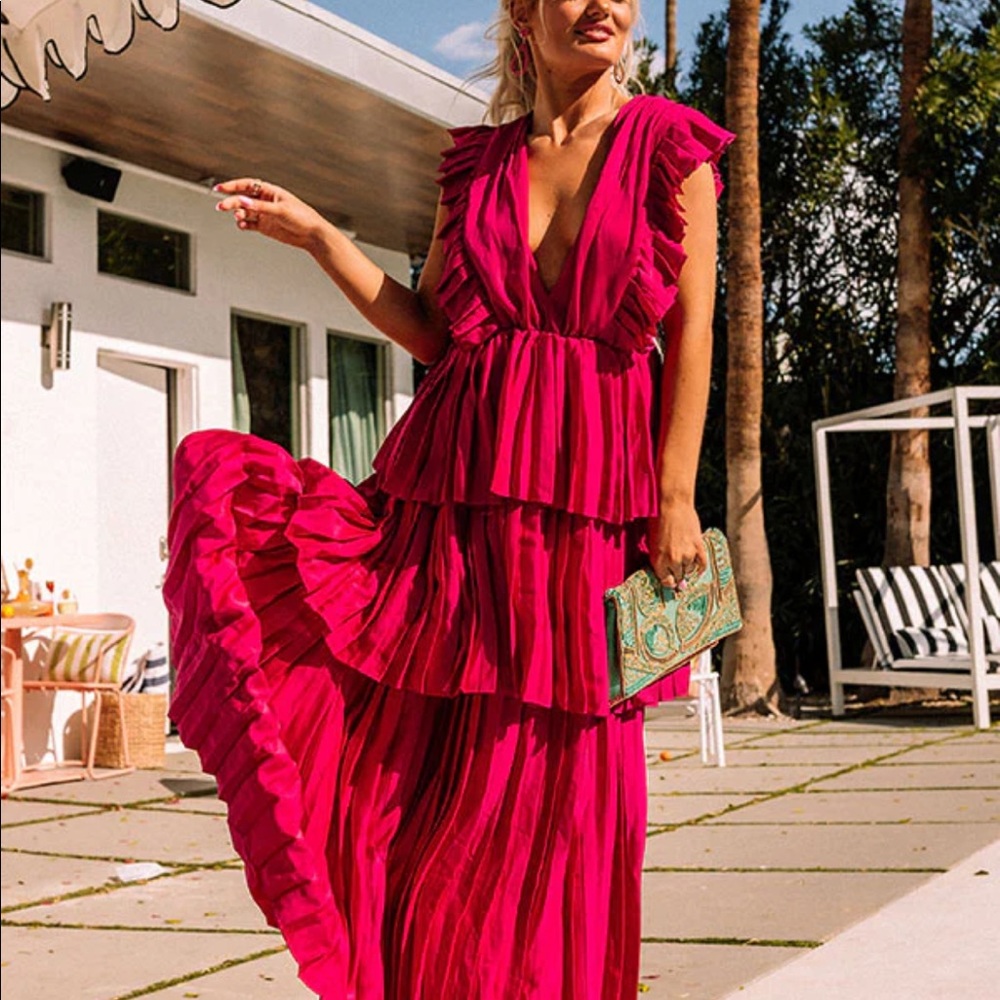 Pleated Maxi Dress ‘Seeking Champagne’ in Fuchsia - Large - Brand New